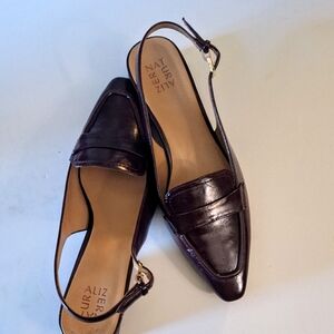 Naturalizers Women's Merlot Slingback Loafers